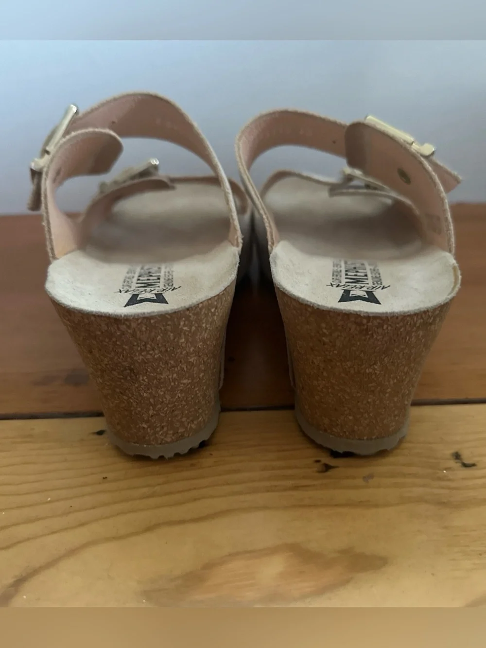Mephisto Women’s Size 40EU | 10 Lenia Wedge Air Relax Sandals White Leather Cork